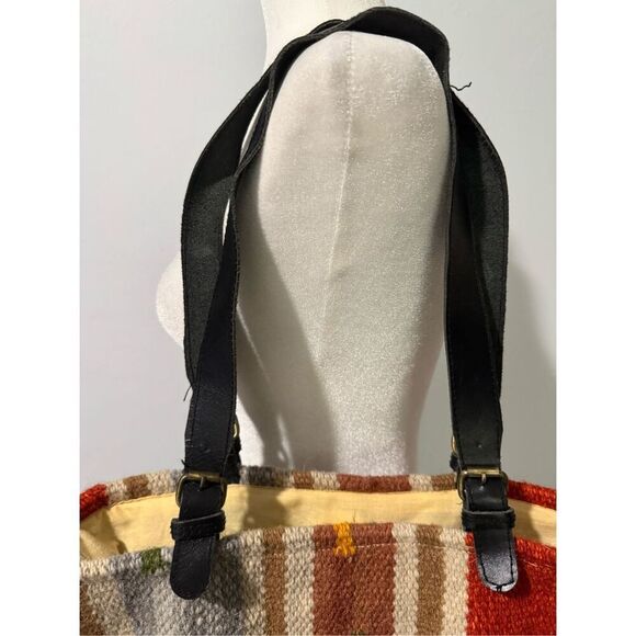 Raj southwest Aztec print wool leather straps saddle blanket tote bag boho - Picture 7 of 11